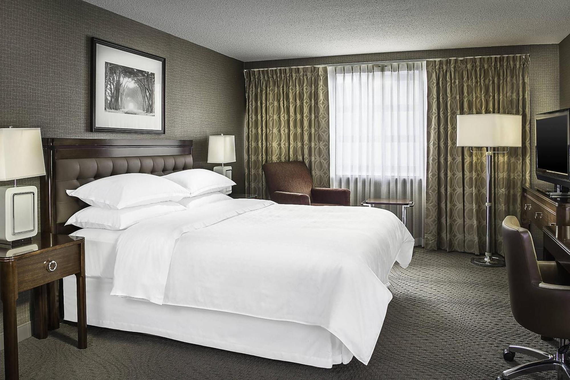 Sheraton Oklahoma City Downtown Hotel Exterior foto